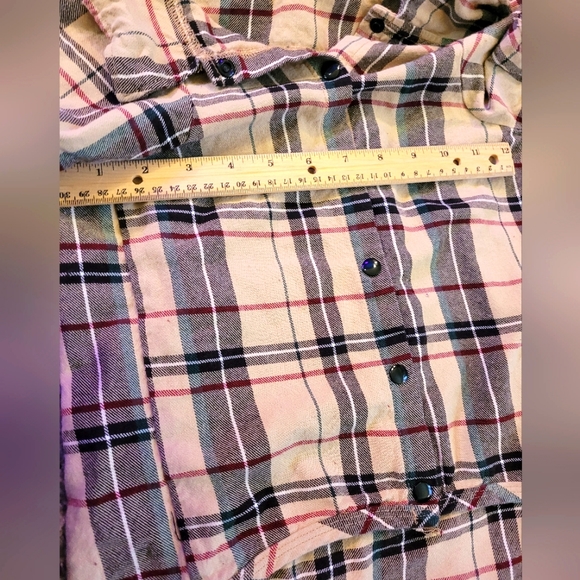 Medium Dog Snap Flannel - Picture 2 of 4